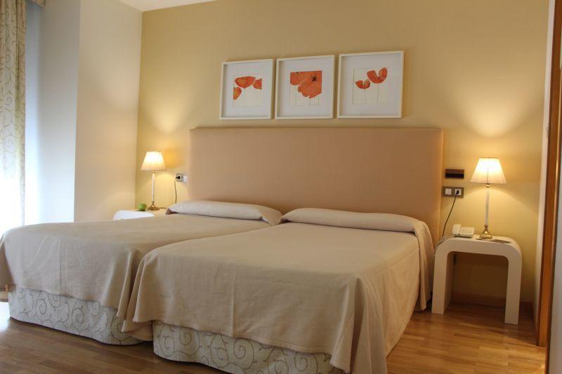 Hotel Bouza Ribadeo Exterior photo